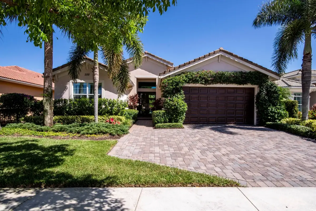 288 Carina Dr, Jupiter: photo 1 of 59