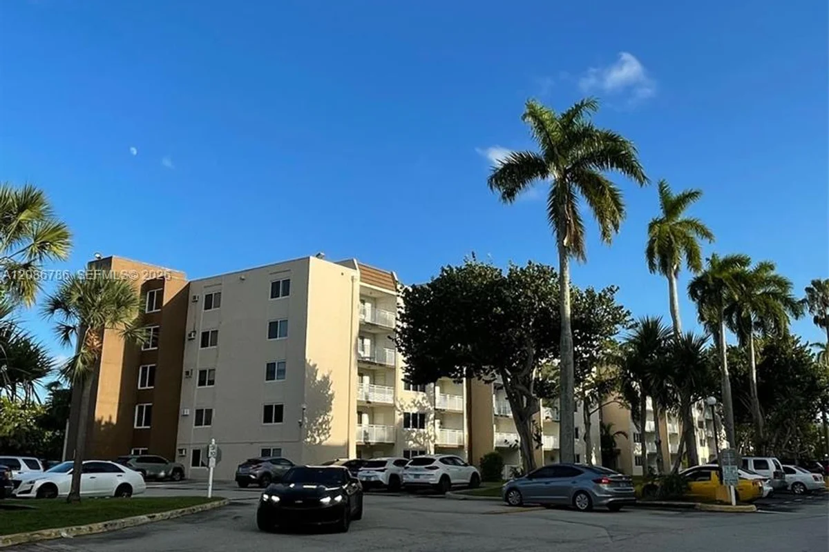 6950 Miami Gardens Dr #2-312A, Hialeah: photo 1 of 18