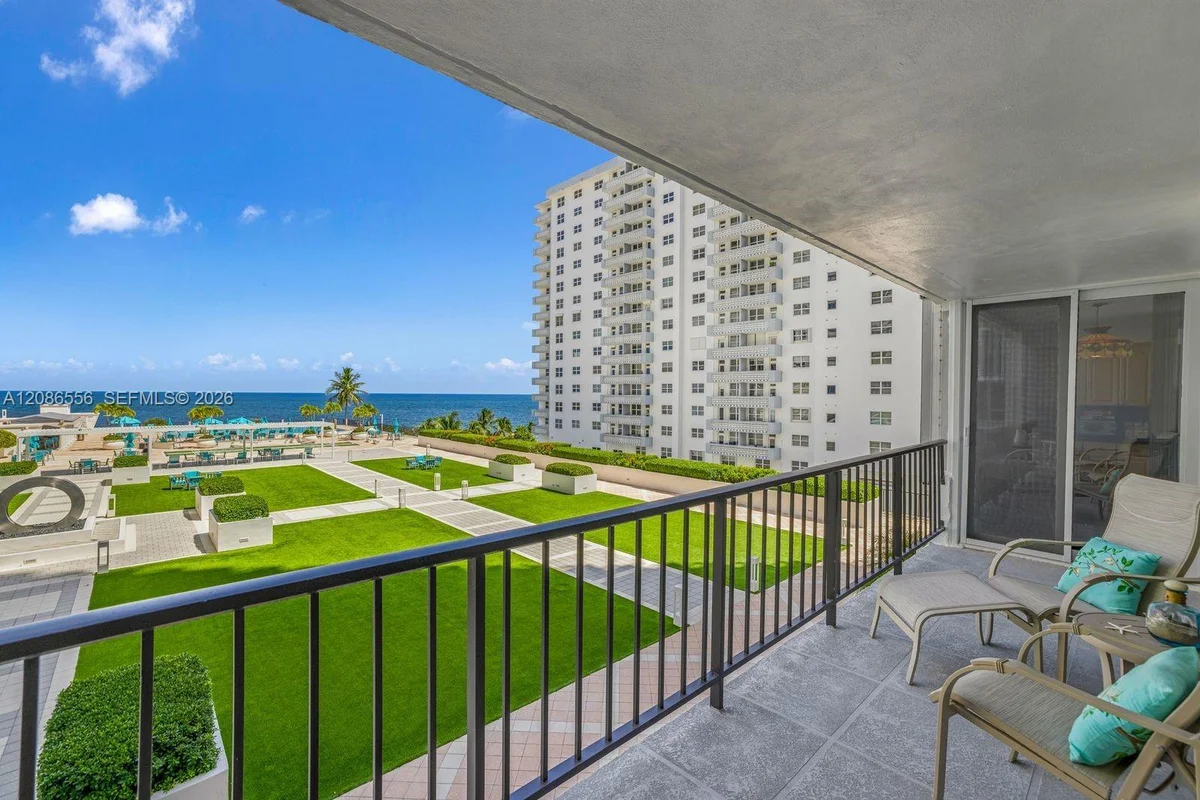 4280 Galt Ocean Dr #3B, Fort Lauderdale: photo 1 of 35