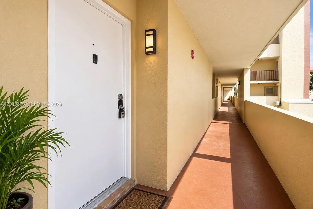 8850 Fontainebleau Blvd #203, Miami: photo 1 of 16