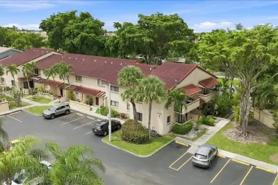 6375 SW 136th Ct #202I, Miami: photo 1 of 43