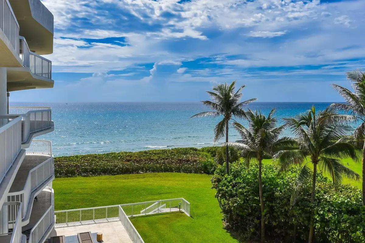 3300 S Ocean Blvd #401s, Palm Beach: photo 1 of 38