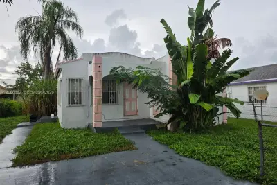 1424 W 34th St, Riviera Beach: photo 1 of 1