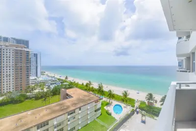 1950 S Ocean Dr #11H, Hallandale Beach: photo 1 of 39