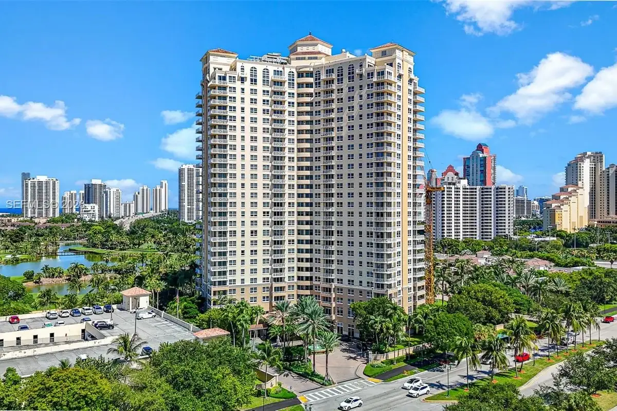 19501 W Country Club Dr #1508, Aventura: photo 1 of 56