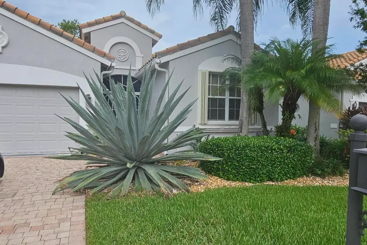 9269 Vercelli St, Lake Worth: photo 1 of 1