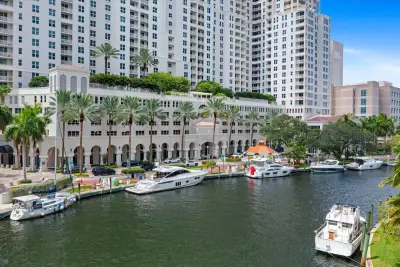 511 SE 5th Ave #1907, Fort Lauderdale: photo 1 of 38