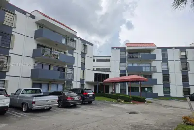 5900 SW 127th Ave #3304, Miami: photo 1 of 25