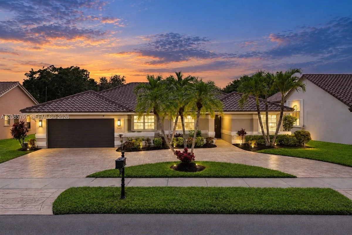 3001 Old Orchard Rd, Davie: photo 1 of 67