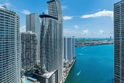300 Biscayne Blvd Way #1106, Miami: photo 1 of 56