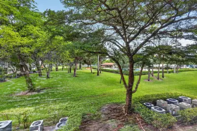 13455 SW 16th Ct #203F, Pembroke Pines: photo 1 of 23