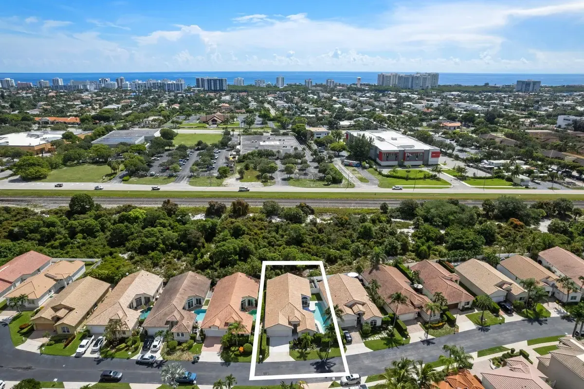 7140 NW Turtle Walk, Boca Raton: photo 1 of 49