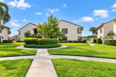 8565 Boca Glades Blvd W #F, Boca Raton: photo 1 of 61
