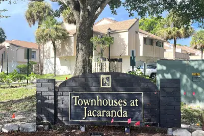 852 NW 81st Ave #3, Plantation: photo 1 of 28