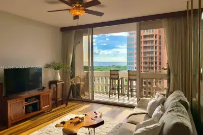 90 Edgewater Dr #PH10, Coral Gables: photo 1 of 23