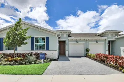 5828 Shining Sea Ct, Delray Beach: photo 1 of 17