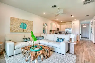 5816 Shining Sea Ct, Delray Beach: photo 1 of 14