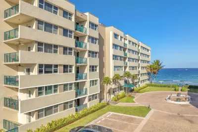 1239 Hillsboro Mile #202, Hillsboro Beach: photo 1 of 39