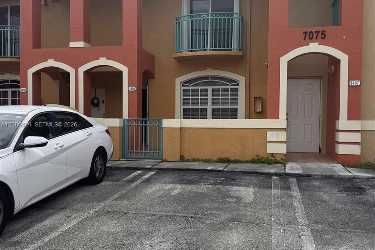 7075 NW 173rd Dr #1406, Hialeah: photo 1 of 25