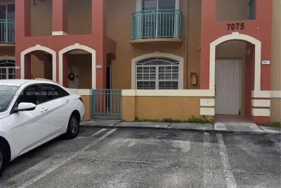 7075 NW 173rd Dr #1406, Hialeah: photo 1 of 25
