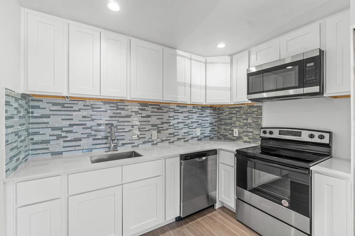 1007 Rexford A, Boca Raton: photo 1 of 21