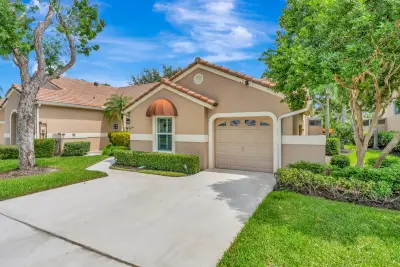 204 Sabal Palm Ln, Palm Beach Gardens: photo 1 of 57