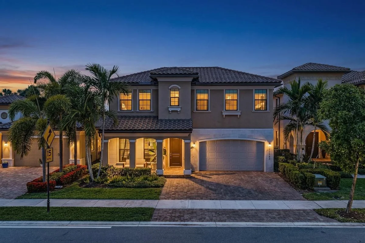 12143 S Baypoint Cir, Parkland: photo 1 of 101
