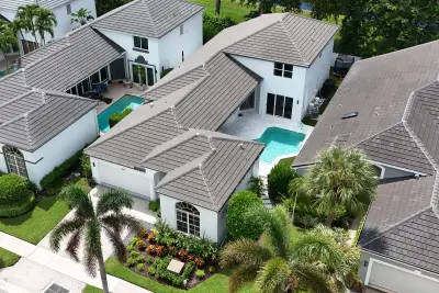3320 NW 53rd Cir, Boca Raton: photo 1 of 44