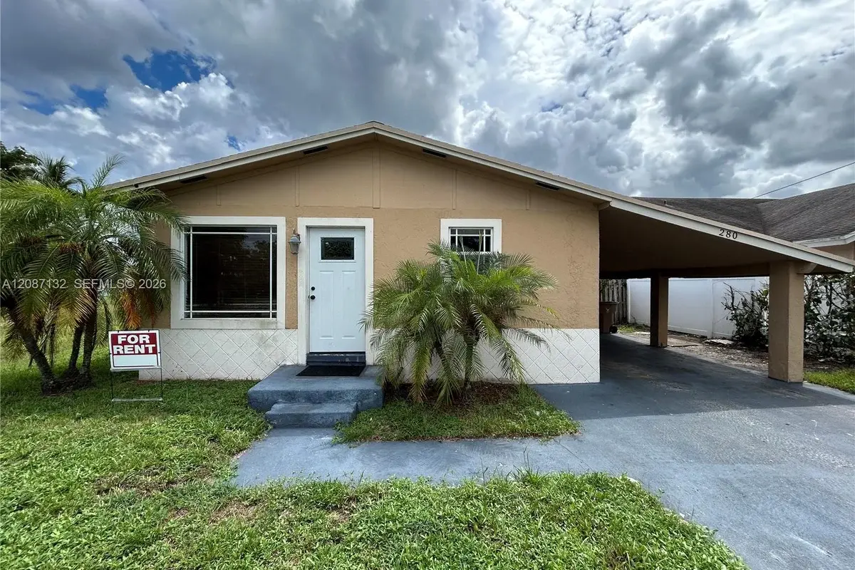 280 SW 8th St, Deerfield Beach: photo 1 of 31