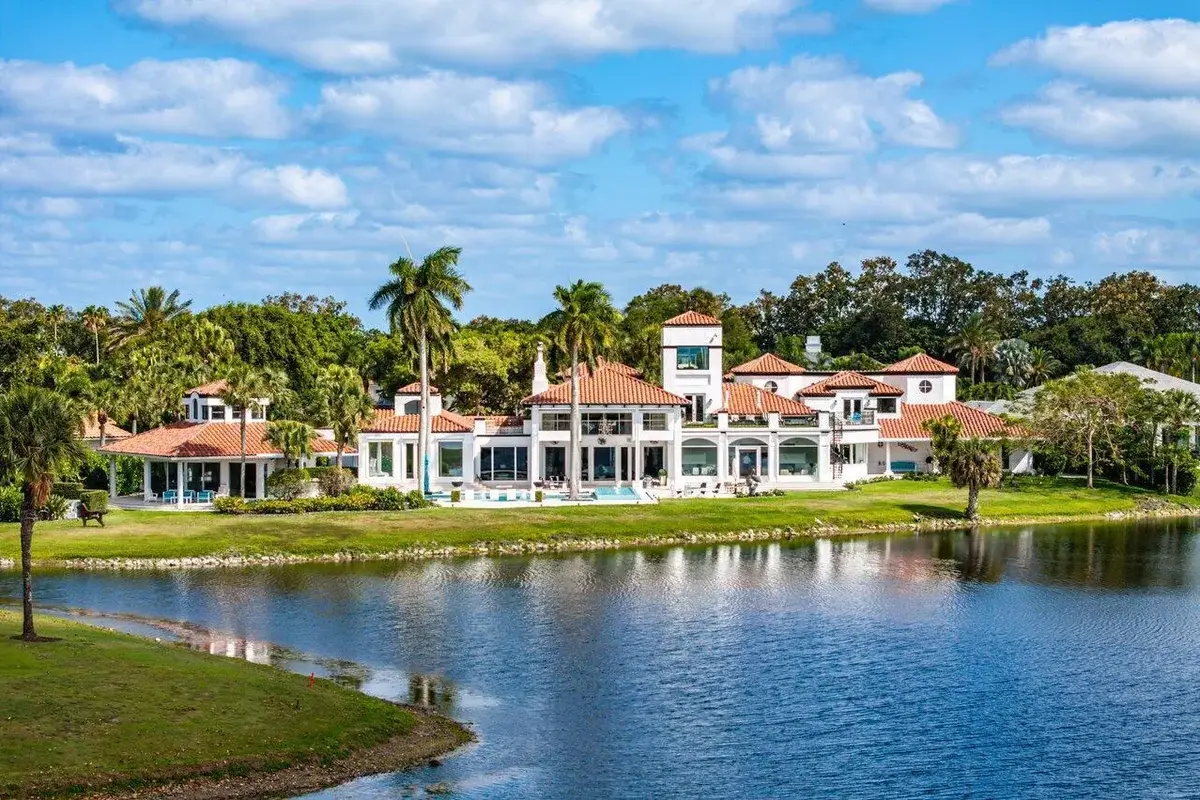 13101 Monet Ln, Palm Beach Gardens: photo 1 of 101
