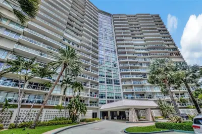 2451 Brickell Ave #12G, Miami: photo 1 of 25