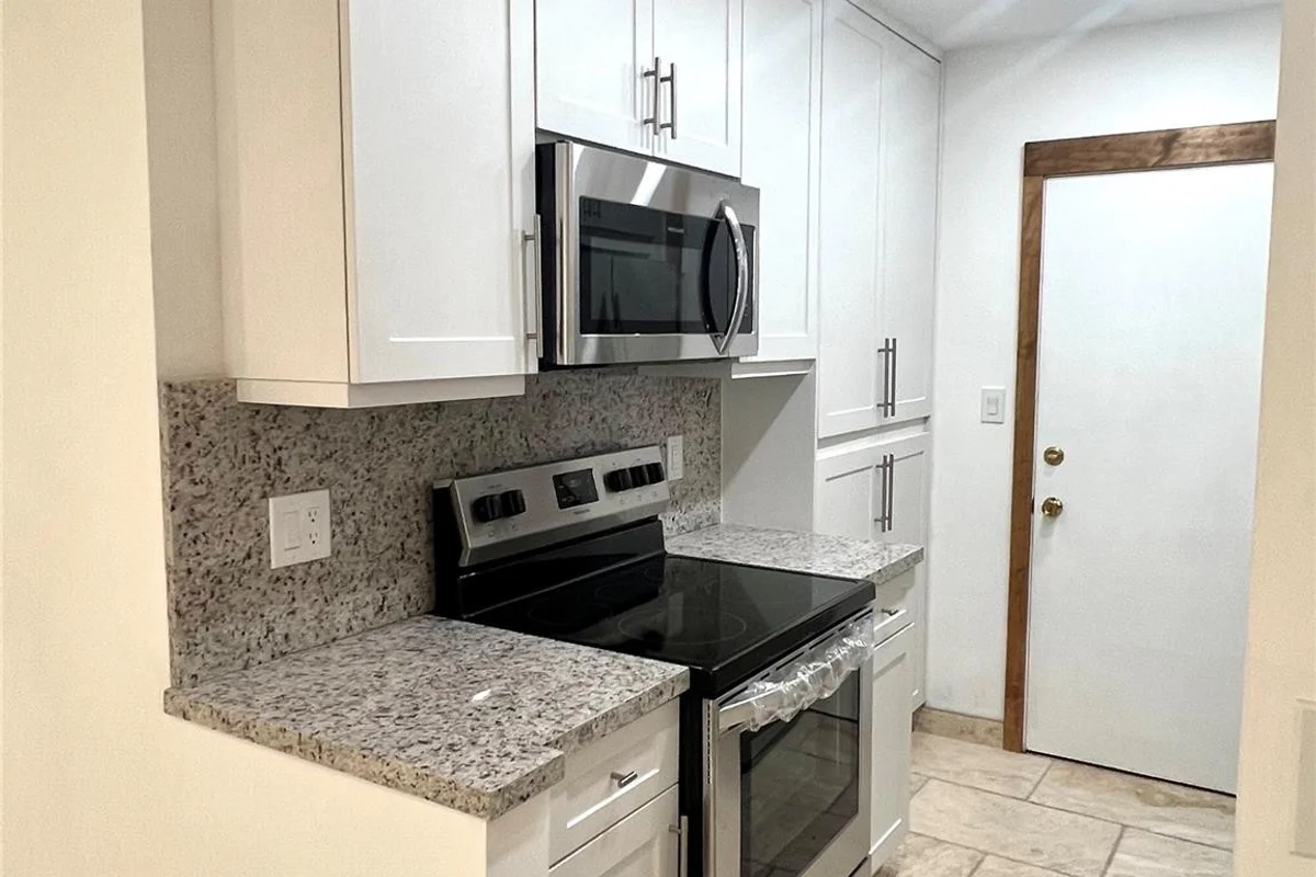2250 NE 66th St #1508, Fort Lauderdale: photo 1 of 30
