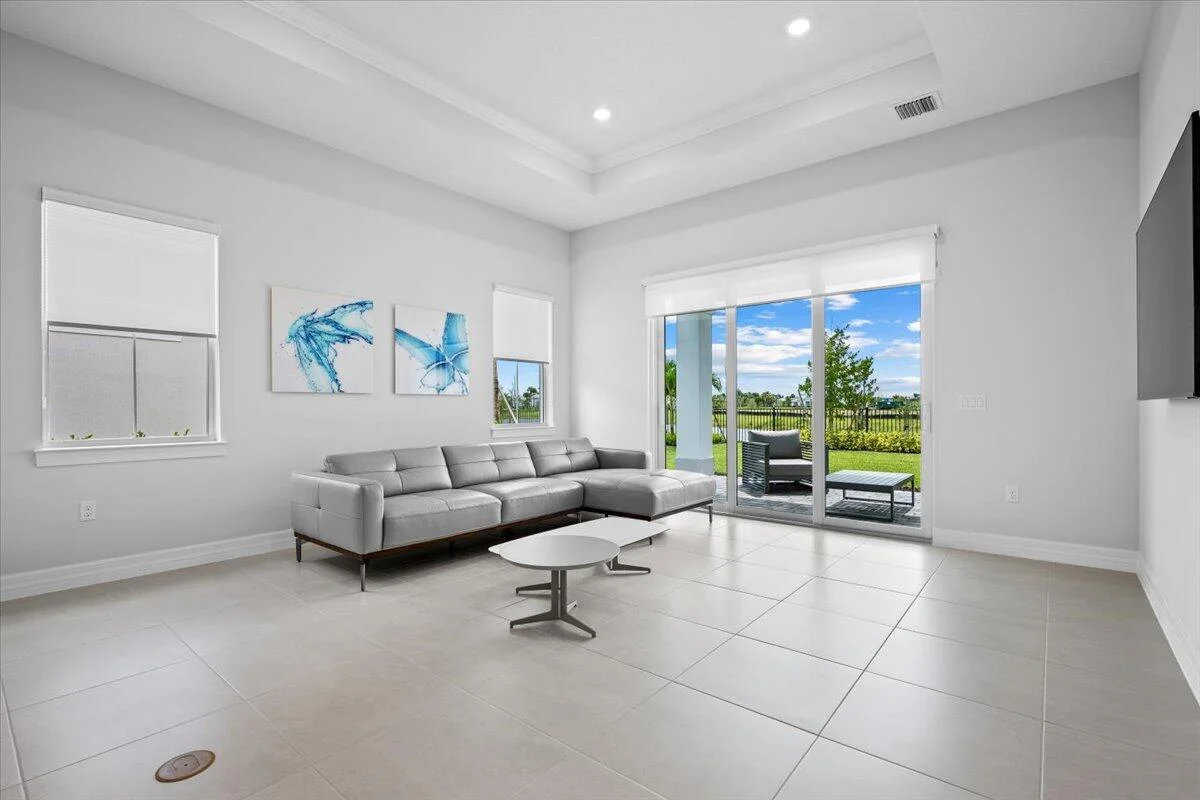 10571 Northbrook Cir, Palm Beach Gardens: photo 1 of 14