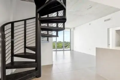 13800 Highland Dr #PH02, North Miami Beach: photo 1 of 44