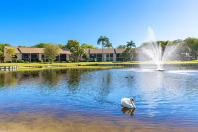 5154 Oakhill Ln #1014, Delray Beach: photo 1 of 52