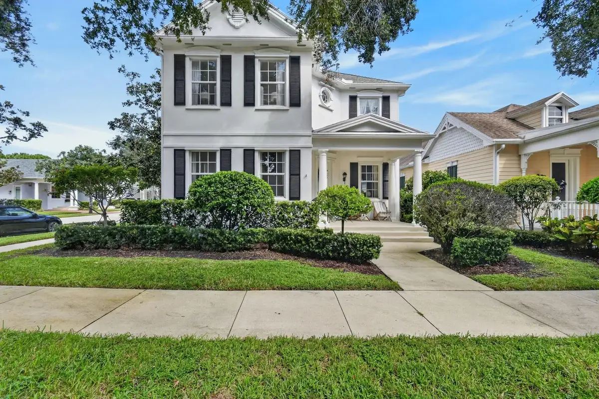 213 New Haven Blvd, Jupiter: photo 1 of 62