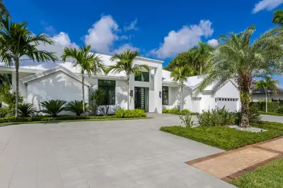 7359 Ballantrae Ct, Boca Raton: photo 1 of 41