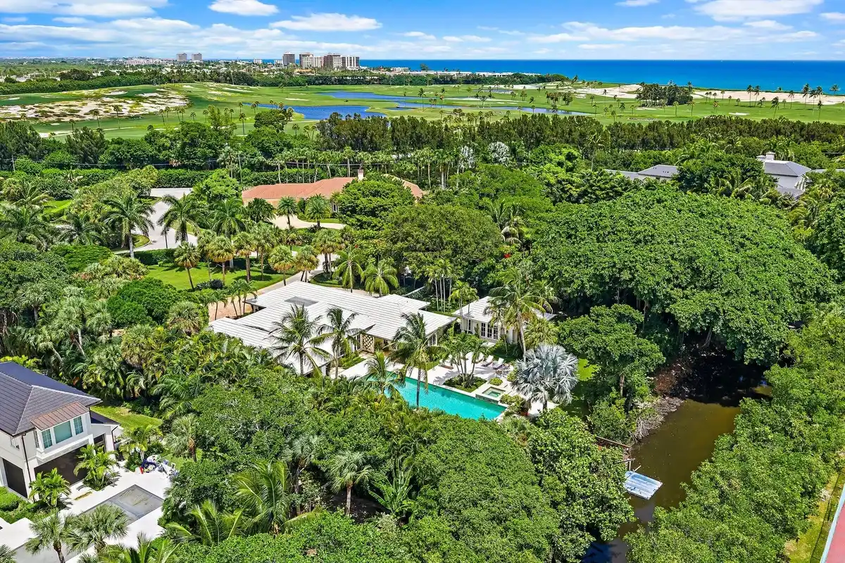 12420 Plantation Ln, North Palm Beach: photo 1 of 55