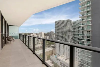 1300 S Miami Ave #2211, Miami: photo 1 of 9