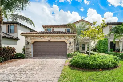 8826 Sea Chase Dr, Lake Worth: photo 1 of 26