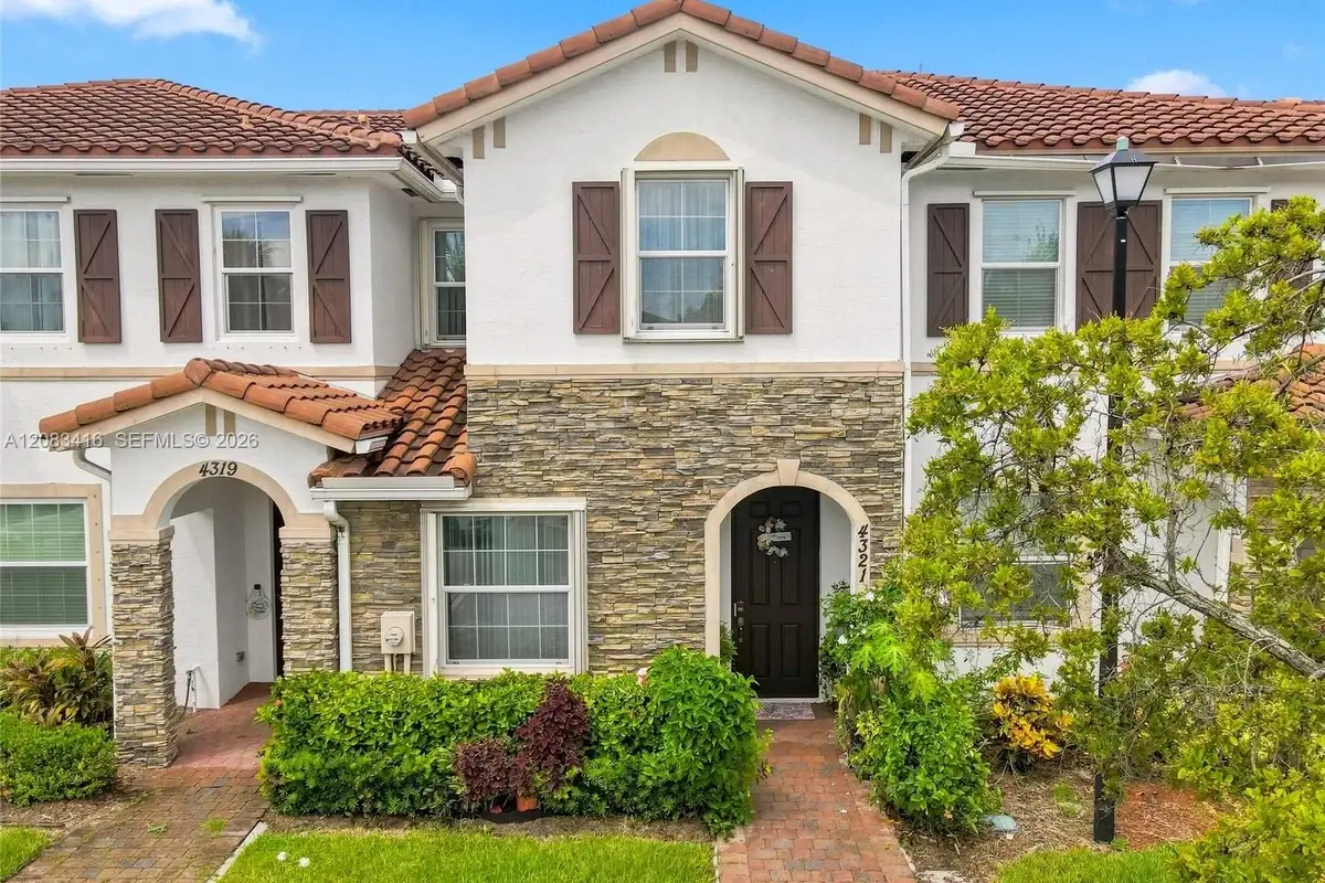4321 Braxton Ave, West Palm Beach: photo 1 of 32