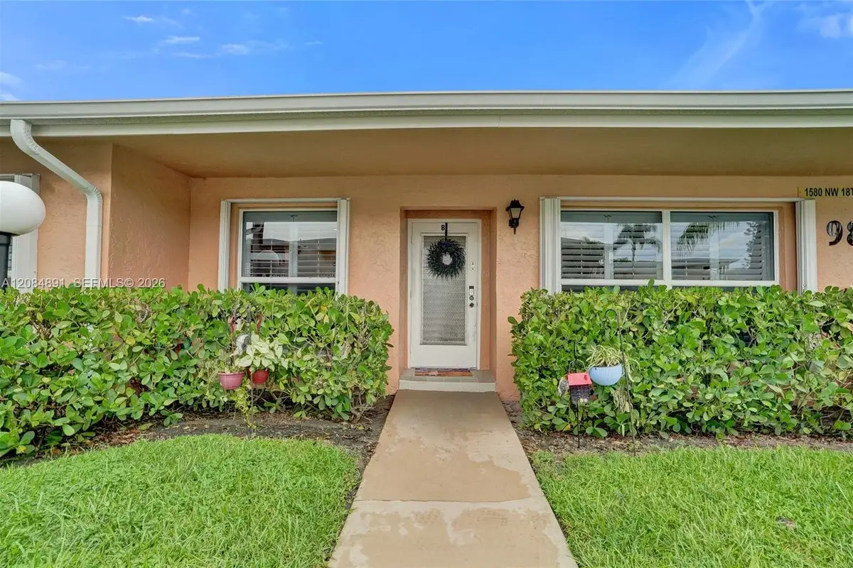 1580 NW 18th Ave #98-B, Delray Beach: photo 1 of 31