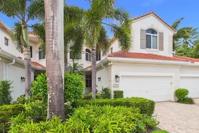 101 Palm Bay Cir #B, Palm Beach Gardens: photo 1 of 49