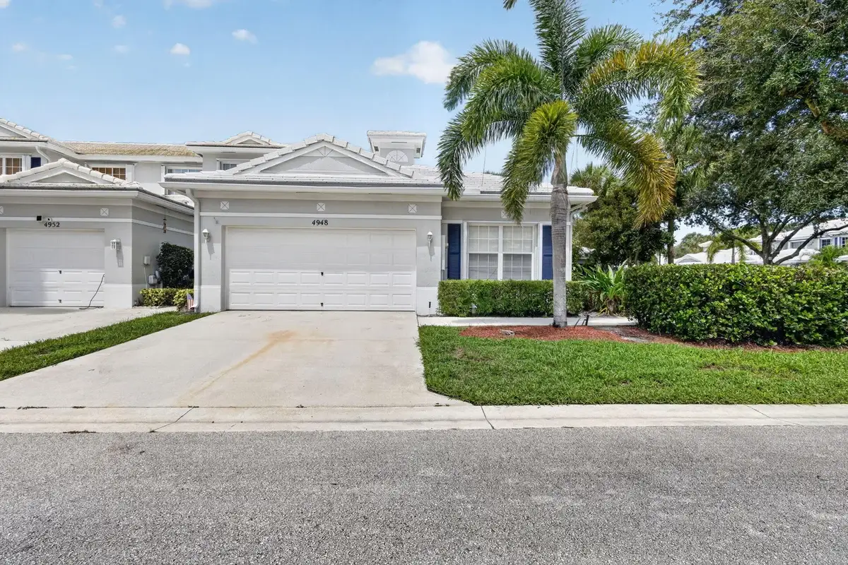 4948 Fulton, Greenacres: photo 1 of 42