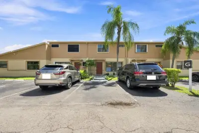 3370 Beau Rivage Dr #3G, Pompano Beach: photo 1 of 34