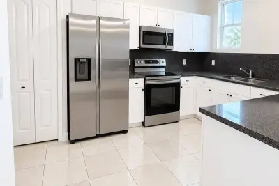 2113 Shoma Dr, Royal Palm Beach: photo 1 of 9