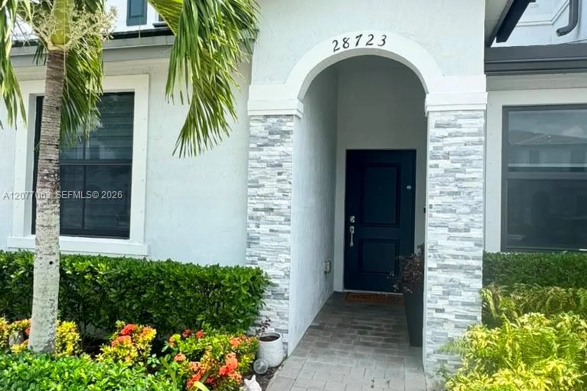 28723 SW 132nd Ct, Homestead: photo 1 of 28