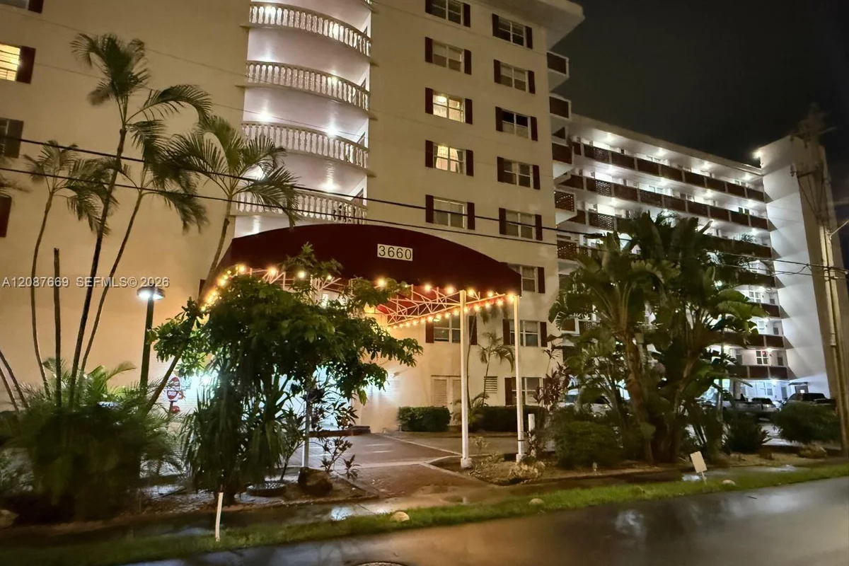 3660 NE 166th St #212, North Miami Beach: photo 1 of 35