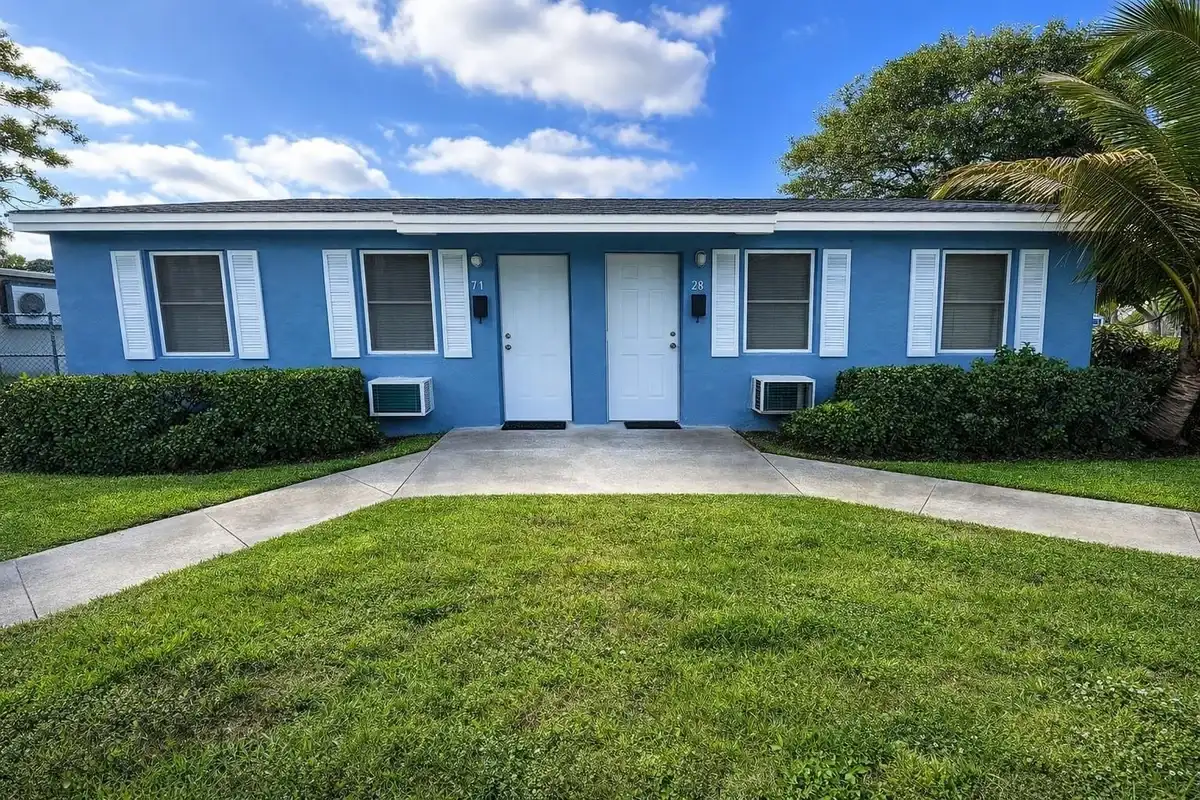 741 NW 10th Ter, Fort Lauderdale: photo 1 of 14