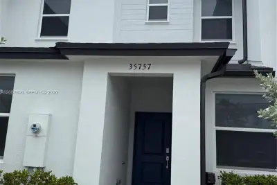 35757 SW 178th Pl, Homestead: photo 1 of 23